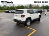 Used 2022 Jeep Renegade Latitude image 2