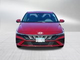 Certified 2025 Hyundai Elantra SE image 2