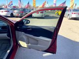 Used 2013 Toyota Camry L image 6