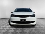 Used 2017 Chrysler Pacifica LX image 3