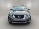 Used 2015 Nissan Pathfinder Platinum w/ Family Entertainment Package image 2