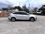 Used 2018 Ford Focus SE image 2