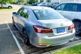 Used 2017 Honda Accord EX-L image 3
