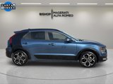 Used 2024 Kia Niro SX Touring image 2