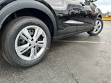 New 2025 Nissan Kicks Play S image 5