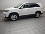 Used 2015 Kia Sorento EX image 2
