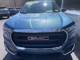 Used 2024 GMC Terrain SLE image 3