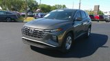 Certified 2022 Hyundai Tucson SE image 2