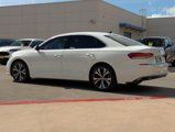 Used 2022 Volkswagen Passat 2.0T SE image 4