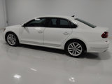 Used 2017 Volkswagen Passat 1.8T SE image 3