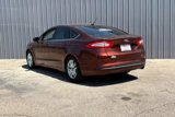 Used 2016 Ford Fusion SE image 5