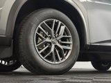 Used 2023 Nissan Rogue S image 3
