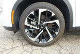 Used 2023 Mitsubishi Outlander SE Black Edition image 3