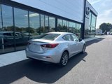 Used 2018 MAZDA MAZDA3 Touring image 3