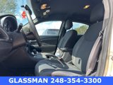 Used 2014 Chrysler 200 LX image 5