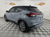 Used 2023 Nissan Kicks SV image 3