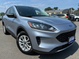 Used 2022 Ford Escape SE image 2