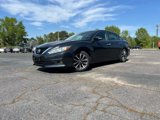 Used 2017 Nissan Altima 2.5 SL w/ Moonroof Package image 3