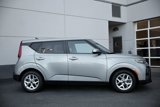 Used 2022 Kia Soul LX w/ Technology Package image 3
