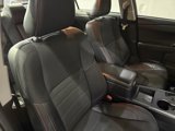 Used 2016 Toyota Camry SE image 2