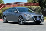 Used 2022 Nissan Altima 2.5 SV image 2