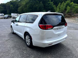 Used 2018 Chrysler Pacifica L image 5