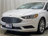 Used 2017 Ford Fusion SE w/ Fusion SE Technology Package image 3
