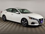 Used 2019 Nissan Altima 2.5 SV image 2