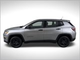 Used 2020 Jeep Compass Sport image 4