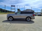 Used 2019 Lincoln Navigator Reserve image 2
