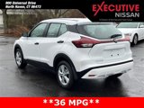 New 2025 Nissan Kicks Play S image 4