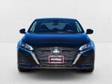Used 2023 Nissan Altima 2.5 SV image 2