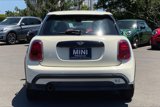 Certified 2022 MINI Cooper 4-Door Hardtop image 4
