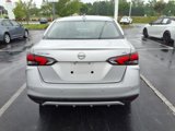 Used 2023 Nissan Versa SV image 4