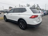 Used 2022 Volkswagen Tiguan SE image 5