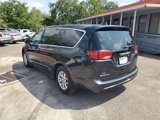 Used 2020 Chrysler Pacifica Touring image 3