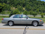 Used 2002 Ford Crown Victoria LX image 4