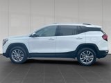 Used 2022 GMC Terrain SLT image 2