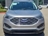 Used 2024 Ford Edge Titanium image 2