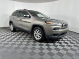 Used 2016 Jeep Cherokee Latitude w/ Comfort & Sound Group image 2