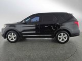 Used 2018 Ford Explorer XLT image 4