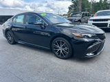 Used 2022 Toyota Camry SE image 2
