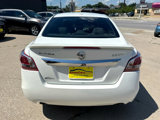 Used 2013 Nissan Altima 3.5 SV w/ Navigation Pkg image 4