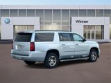 Used 2020 Chevrolet Suburban LT w/ Luxury Package image 2