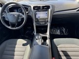 Used 2019 Ford Fusion SE image 5