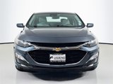 Used 2020 Chevrolet Malibu LT image 2