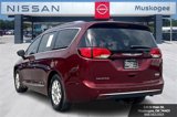 Used 2020 Chrysler Pacifica Touring-L image 4