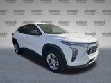 Used 2024 Chevrolet Trax LS image 2