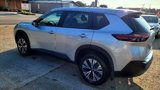 Used 2022 Nissan Rogue SV image 3