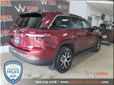 Used 2025 Jeep Grand Cherokee Limited image 4